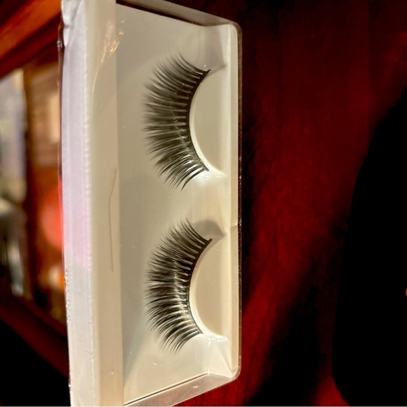 Faux Mink Lashes 100% Hand Made - Picture 5 of 7